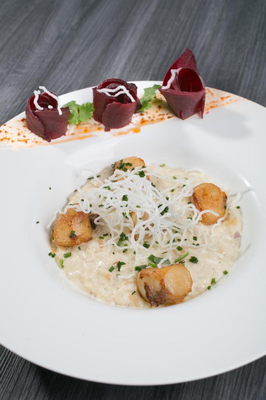 Mercure Bordeaux Aeroport 4*